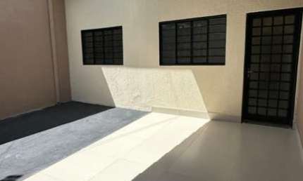 Casa para Venda em Goiânia, Residencial Forteville, 2 dormitórios, 1 suíte, 2 banheiros, 2 vagas