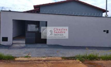 Casa para Venda em Trindade, Setor Palmares, 3 dormitórios, 1 suíte, 2 banheiros, 3 vagas