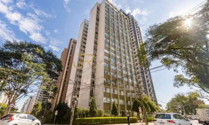 Apartamento à venda, 3 quartos com suíte em frente a praça da Ucrania, Bigorrilho, CURITIBA - PR