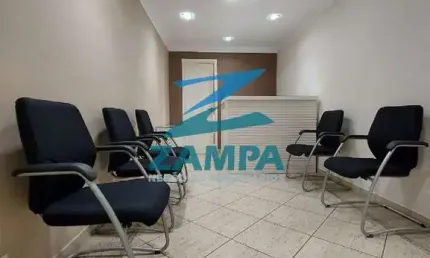 Excelente oportunidade: Sala comercial de alto padrão no Centro de Jundiaí-SP, 4 salas, 2 banheiros, 1 vaga, 90m²!