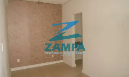 Sala comercial com 50m², recepção, wc social, mais 3 salas e wc privativo e 2 vagas cobertas