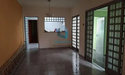 Casa com 2 quartos à venda na Rua Miguel Sutil, Vila Santana, Sorocaba