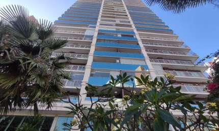 Apartamento à venda projetado e decorado no Absolut Condominium.