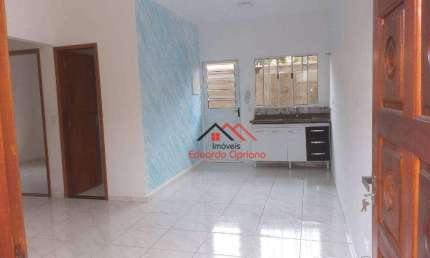 Condomínio fechado com 4 casas de 2 dormitórios  cada