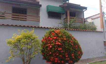 Sobrado com 3 dormitórios à venda, 262 m² por R$ 1.100.000,00 - Indaiá - Caraguatatuba/SP
