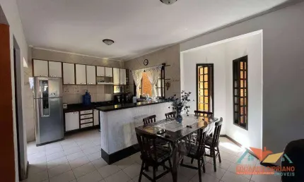 Sobrado com 2 dormitórios à venda, 111 m² por R$ 670.000 - Indaiá - Caraguatatuba/SP