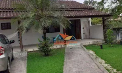 Casa com 3 dormitórios à venda, 196 m² por R$ 620.000,00 - Cocanha - Caraguatatuba/SP