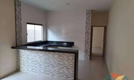 Casa com 2 dormitórios e amplo espaço externo à venda - caraguatatuba/sp