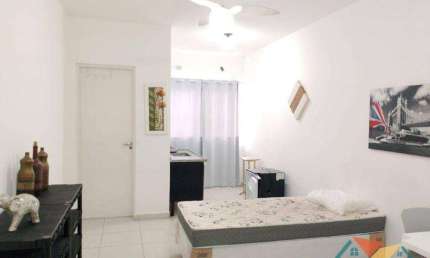 Studio com 1 dormitório para alugar, 30 m² por R$ 1.431,11/mês - Centro - Caraguatatuba/SP