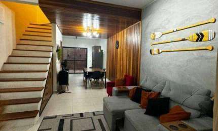 Casa com 2 dormitórios à venda, 90 m² por R$ 520.000 - Pontal de Santa Marina - Caraguatatuba/SP
