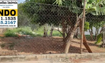 Terreno à venda na Rua dos Uirapurus, Pompéia, Piracicaba