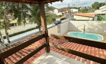 Casa para venda em Piratininga - Niterói - Rio de Janeiro