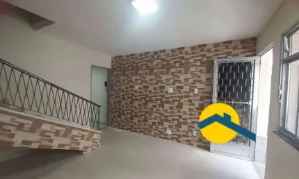 Casa de vila vazia a venda no Fonseca - Niterói - Rio de Janeiro