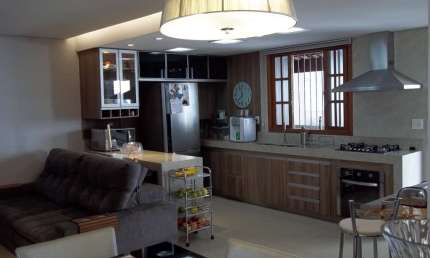 Casa com 3 quartos à venda na Rua Norte, Santa Branca, Belo Horizonte por R$ 900.000