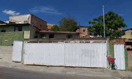 Casa com 3 quartos à venda na Rua Honório Ciriaco, Jardim dos Comerciários (Venda Nova), Belo Horizonte por R$ 280.000
