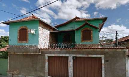 Casa com 2 quartos à venda na Rua Geraldo Castro Guimarães, Mantiqueira, Belo Horizonte por R$ 520.000