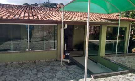 Casa com 4 quartos à venda na Rua Governador Valadares, Kátia (Justinópolis), Ribeirão das Neves por R$ 450.000