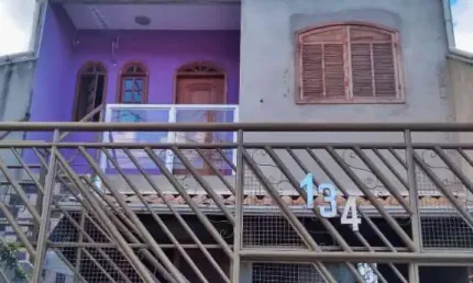 Casa com 3 quartos à venda na Rua Dom Aristides, Parque Xangri-Lá, Contagem por R$ 550.000