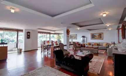 Casa com 5 quartos à venda na Rua Ministro Alfredo Valladão, Mangabeiras, Belo Horizonte por R$ 3.000.000