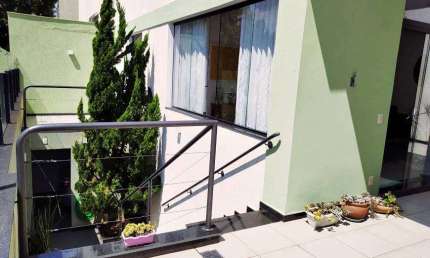 Casa com 3 quartos à venda na Rua Princesa Leopoldina, Ipiranga, Belo Horizonte por R$ 1.200.000