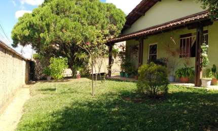 Casa com 3 quartos à venda na Rua Budapeste, Europa, Belo Horizonte por R$ 600.000