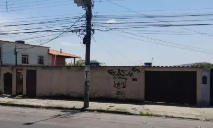 Casa com 4 quartos à venda na Rua Augusto dos Anjos, Rio Branco, Belo Horizonte por R$ 1.000.000
