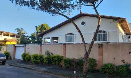 Casa com 4 quartos à venda na Rua José Vieira Brandão, São João Batista, Belo Horizonte por R$ 680.000