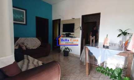 Casa com 3 quartos à venda na Rua Levino Martins de Frias, Jardim dos Comerciários (Venda Nova), Belo Horizonte por R$ 250.000