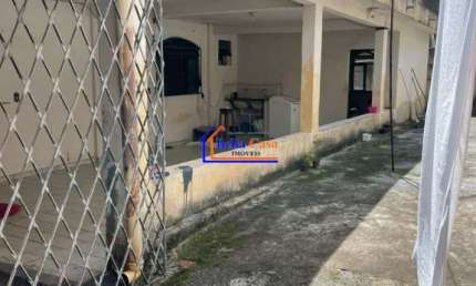 Casa com 2 quartos à venda em Piratininga (Venda Nova), Belo Horizonte  por R$ 600.000