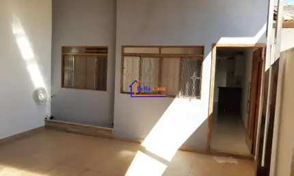 Casa com 2 quartos à venda na Rua Diva, Rio Branco, Belo Horizonte por R$ 430.000