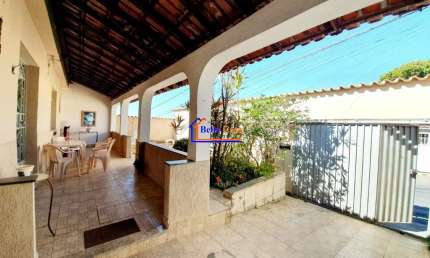Casa com 4 quartos à venda na Rua Serra dos Aimorés, Jardim Leblon, Belo Horizonte por R$ 650.000