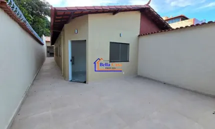 Casa com 3 quartos à venda na Rua Maria Aline Lopes, Jardim Leblon, Belo Horizonte por R$ 690.000