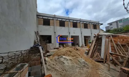 Casa com 2 quartos à venda na Santa Mônica, Belo Horizonte  por R$ 420.000