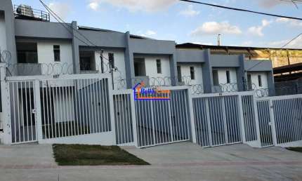 Casa com 2 quartos à venda na Rua Professora Vicentina Barreto, Planalto, Belo Horizonte por R$ 425.000