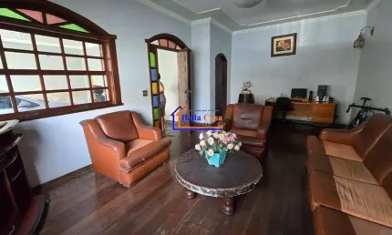 Casa com 3 quartos à venda na Rua Coronel Antônio Lopes Coelho, Jardim Leblon, Belo Horizonte por R$ 1.300.000
