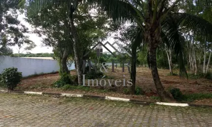 Excelente terreno  plano  com 4.500m² em condomínio Lauro de Freitas.