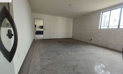 Vende-se apto meia quadra da praia de 4 dorms meia quadra da praia da Aparecida/Santos