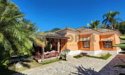 Casa com 3 quartos, 130m², à venda em São Sebastião, São Francisco da Praia
