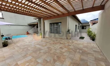 Casa com 3 quartos, 230m², à venda em Caraguatatuba, Indaiá
