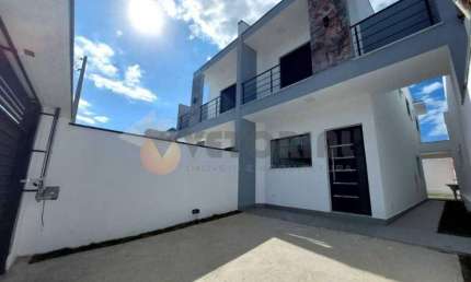 Sobrado com 3 quartos, 108m², à venda em Caraguatatuba, Balneário dos Golfinhos