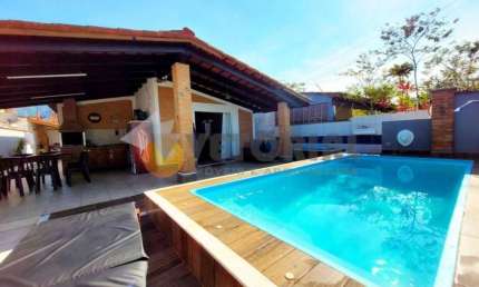 Casa à venda em Caraguatatuba, Getuba, com 3 quartos, 155m²