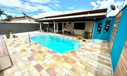 Casa com 3 quartos, 318m², à venda em Caraguatatuba, Jardim das Gaivotas