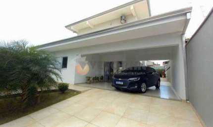 Sobrado com 4 quartos, 300m², à venda em Caraguatatuba, Jardim Britânia