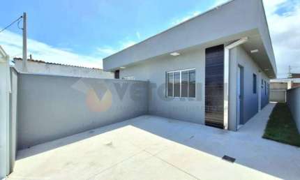 Casa com 2 quartos, 61m², à venda em Caraguatatuba, Balneário Mar Azul