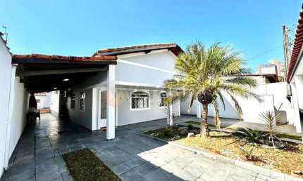 Casa com 4 quartos, 240m², à venda em Caraguatatuba, Jardim Britânia