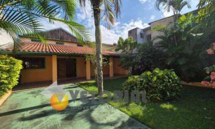 Casa à venda em Caraguatatuba, Indaiá, com 3 quartos, 104m²