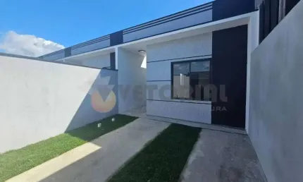 Casa à venda em Caraguatatuba, Balneário dos Golfinhos, com 2 quartos, 62m²