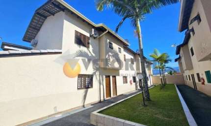 Sobrado em condomínio à venda em Caraguatatuba, Pontal de Santa Marina, com 2 quartos, 75m²