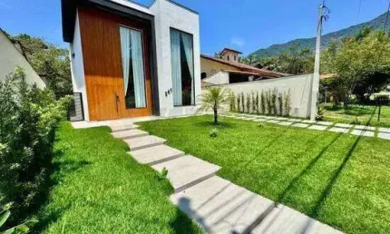 Sobrado à venda em caraguatatuba, park imperial, com 3 quartos, 242m²
