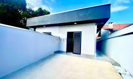 Casa à venda em caraguatatuba, massaguaçu, com 2 quartos, 75m²